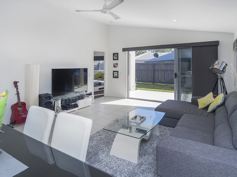 70 Brookside Circuit, Ormeau QLD 4208