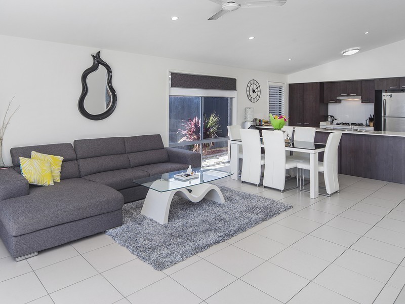 70 Brookside Circuit, Ormeau QLD 4208