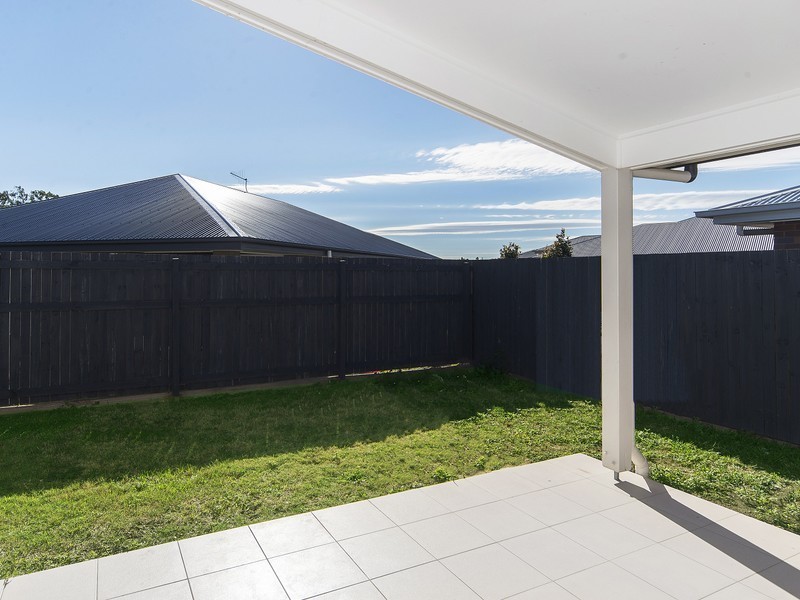 70 Brookside Circuit, Ormeau QLD 4208