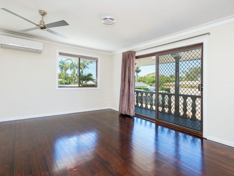 51 Jacaranda Avenue, Hollywell QLD 4216