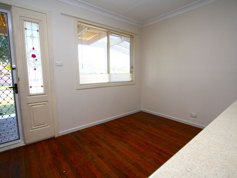 8 Nambur Street, Runaway Bay QLD 4216