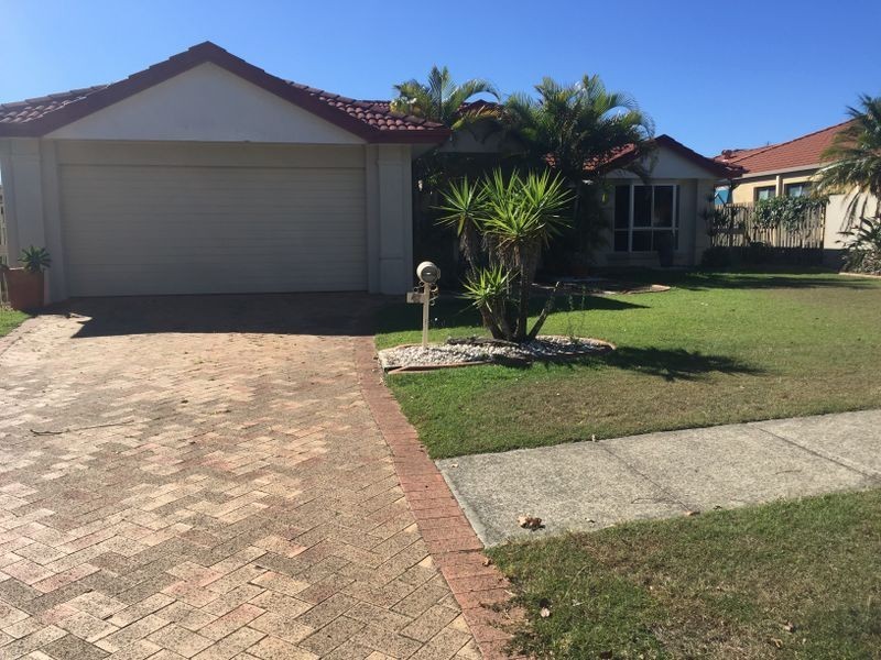 42 Audrey Avenue, Helensvale QLD 4212