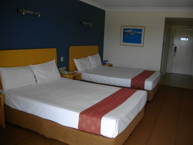 3027 Ramada Hotel, Hope Island QLD 4212