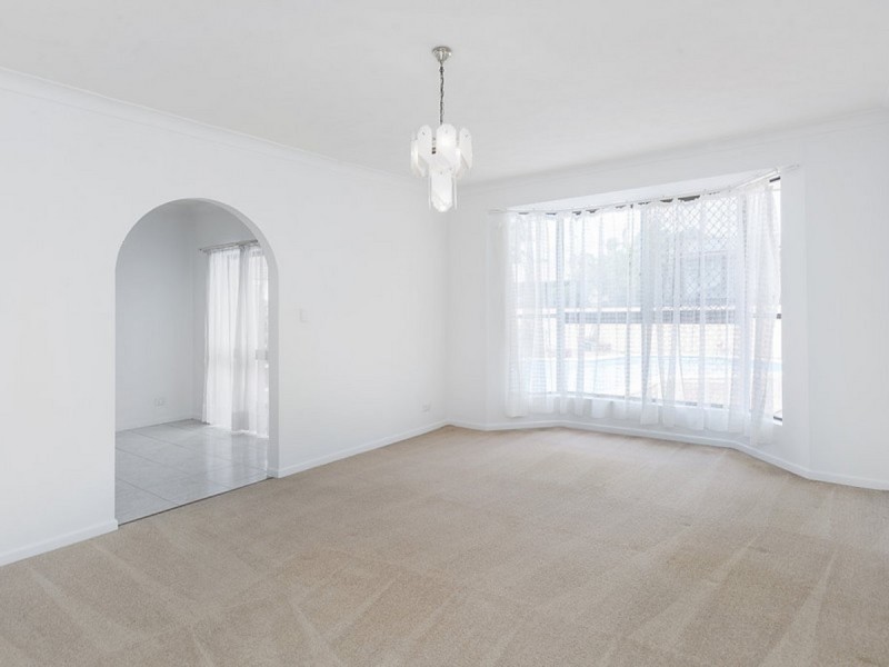 51 Melbourne Road, Arundel QLD 4214