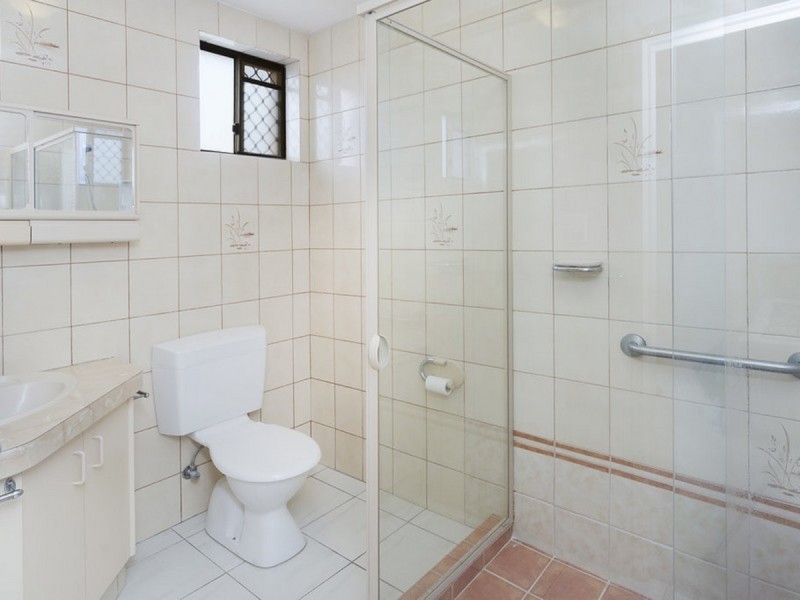 51 Melbourne Road, Arundel QLD 4214