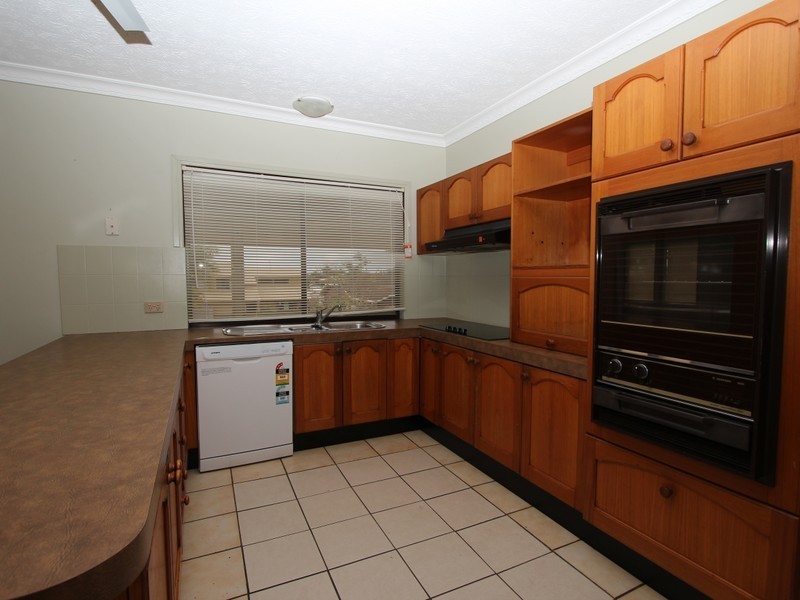 122 Columbus Drive, Hollywell QLD 4216