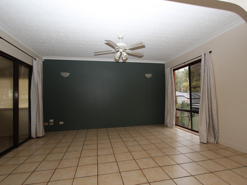 122 Columbus Drive, Hollywell QLD 4216