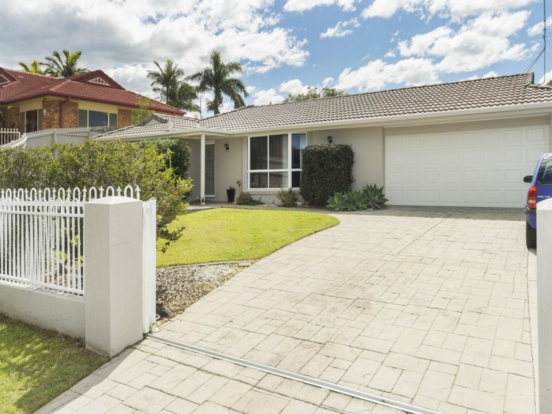 20 Spikes Court, Arundel QLD 4214