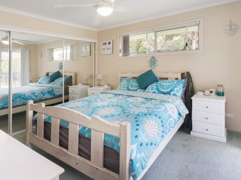 20 Spikes Court, Arundel QLD 4214