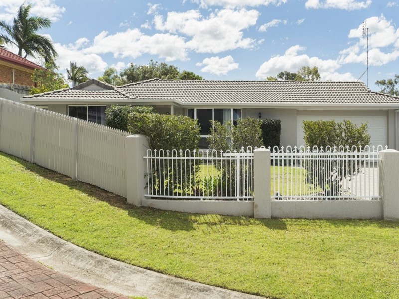 20 Spikes Court, Arundel QLD 4214