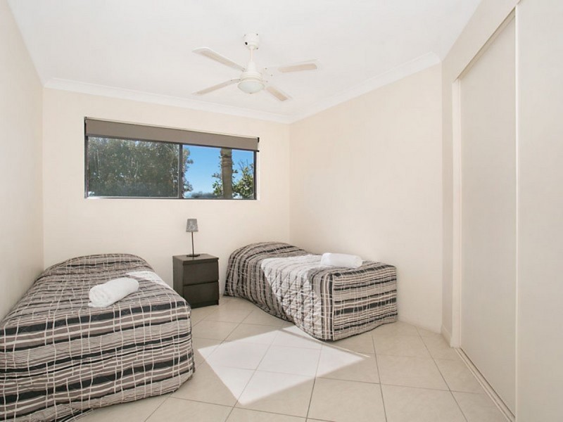 109/392 Marine Parade, Labrador QLD 4215