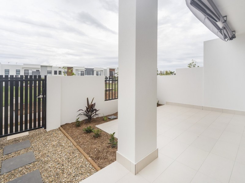 35 Park Lane, Hope Island QLD 4212