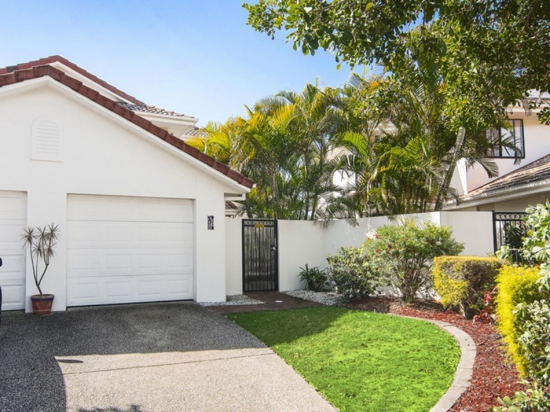 21/43 Myola Court, Coombabah QLD 4216