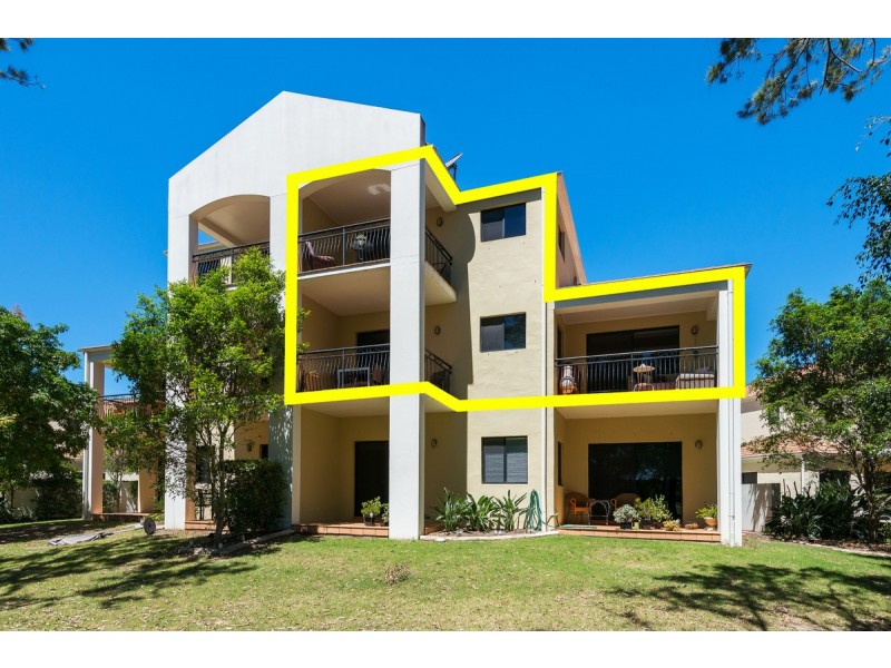 8849 Magnolia Drive East, Hope Island QLD 4212