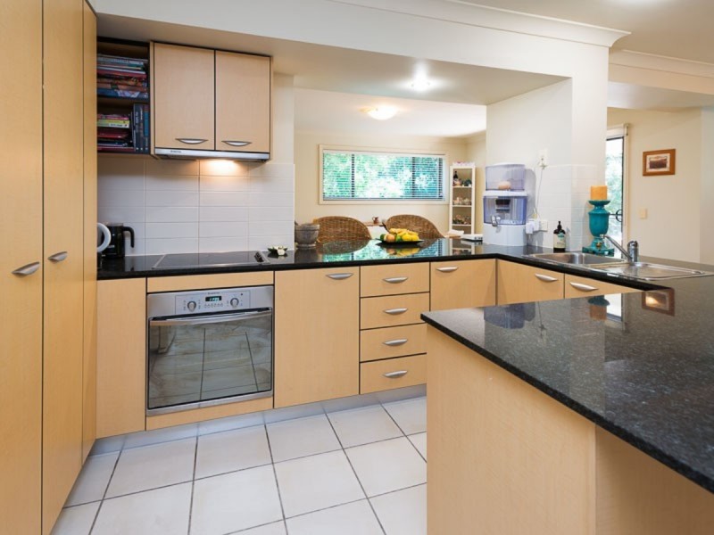 8849 Magnolia Drive East, Hope Island QLD 4212