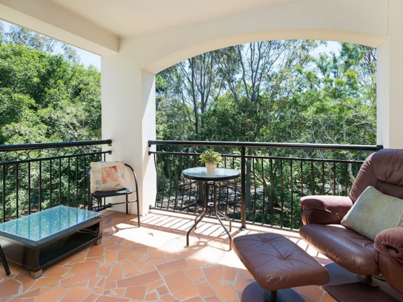 8849 Magnolia Drive East, Hope Island QLD 4212