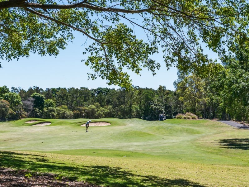 8849 Magnolia Drive East, Hope Island QLD 4212