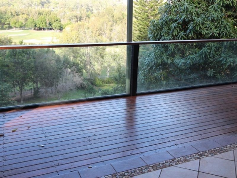 77 Plateau Crescent, Carrara QLD 4211