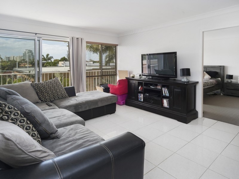 10/54 Frank Street, Labrador QLD 4215