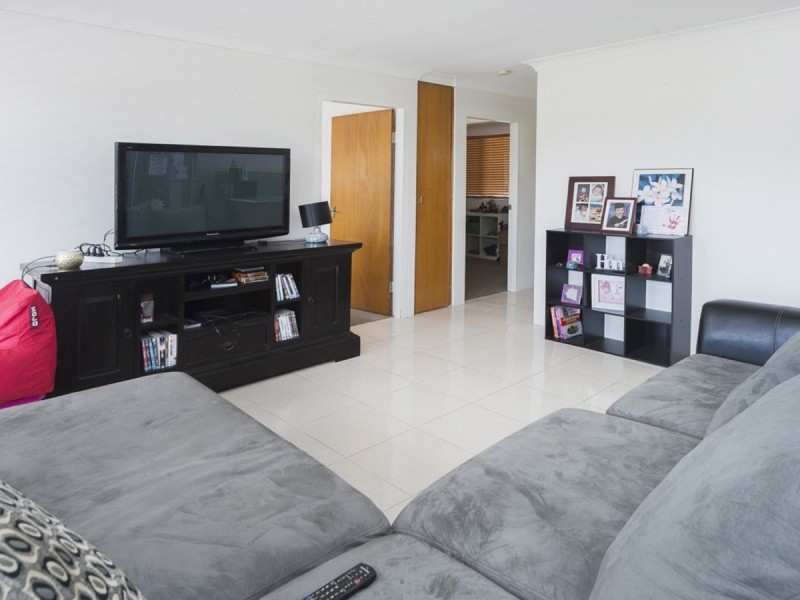 10/54 Frank Street, Labrador QLD 4215