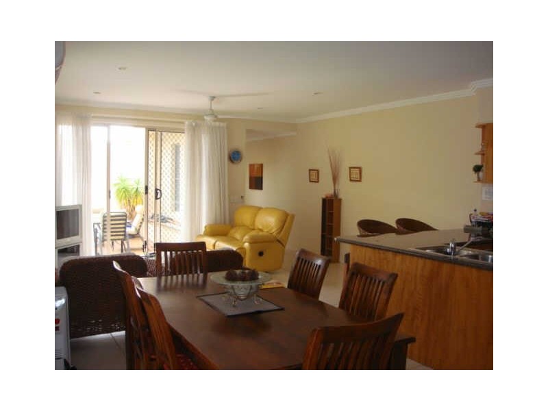 Paradise Point QLD 4216