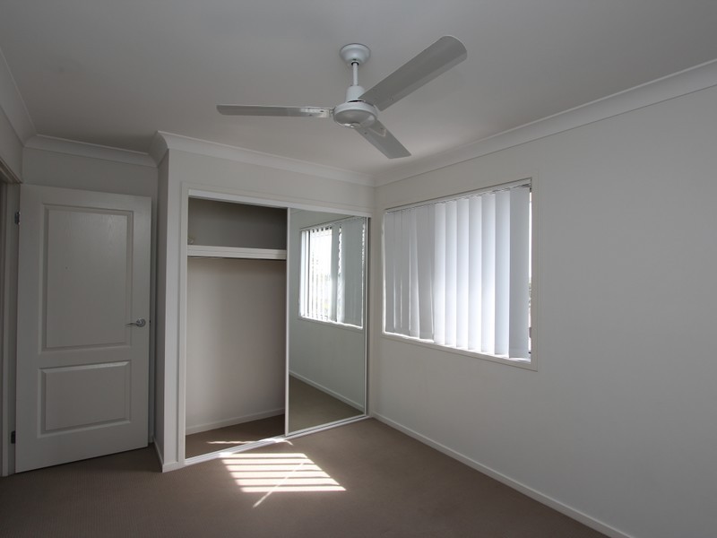 2/15 Elmore Street, Ormeau QLD 4208