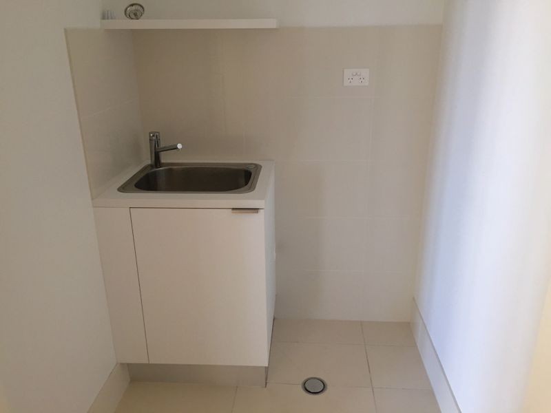 1302/1 Sunset Avenue Salacia Waters, Paradise Point QLD 4216