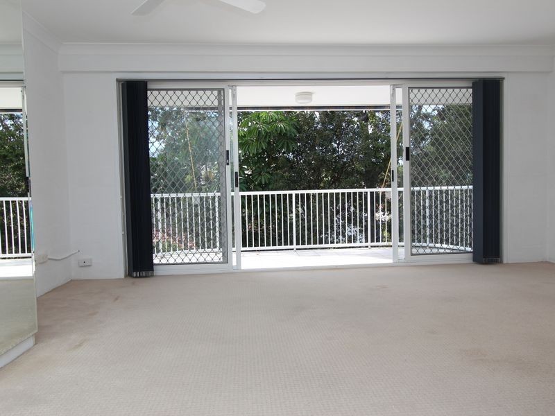 10/16-18 Abalone Avenue, Paradise Point QLD 4216