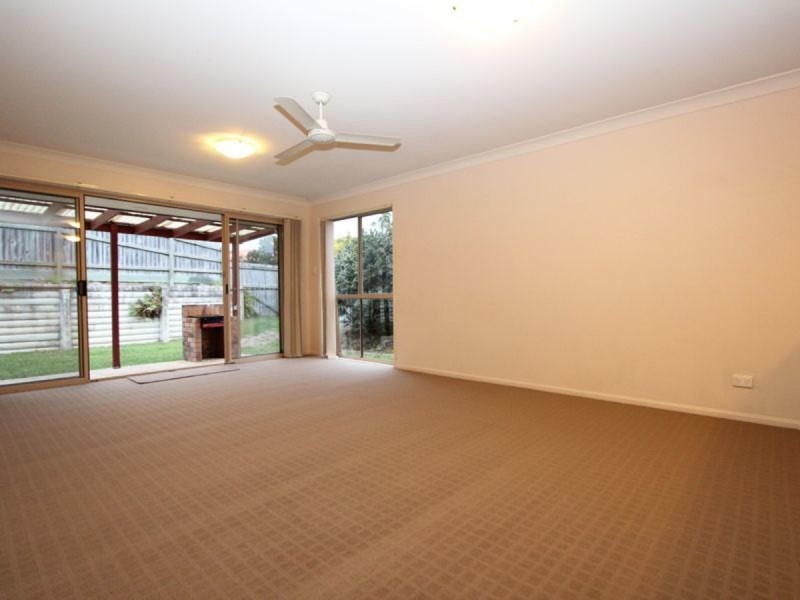 1 Orion Court, Molendinar QLD 4214