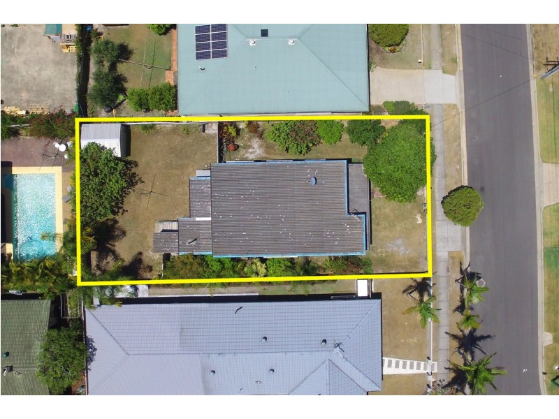 21 Swallow Avenue, Paradise Point QLD 4216