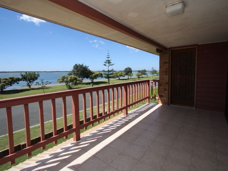 28 James Cook Esplanade, Hollywell QLD 4216