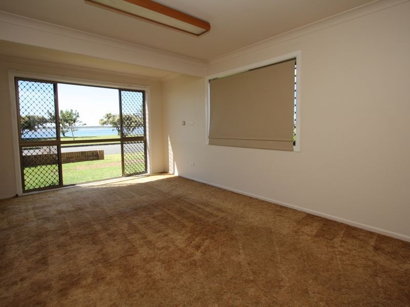 28 James Cook Esplanade, Hollywell QLD 4216