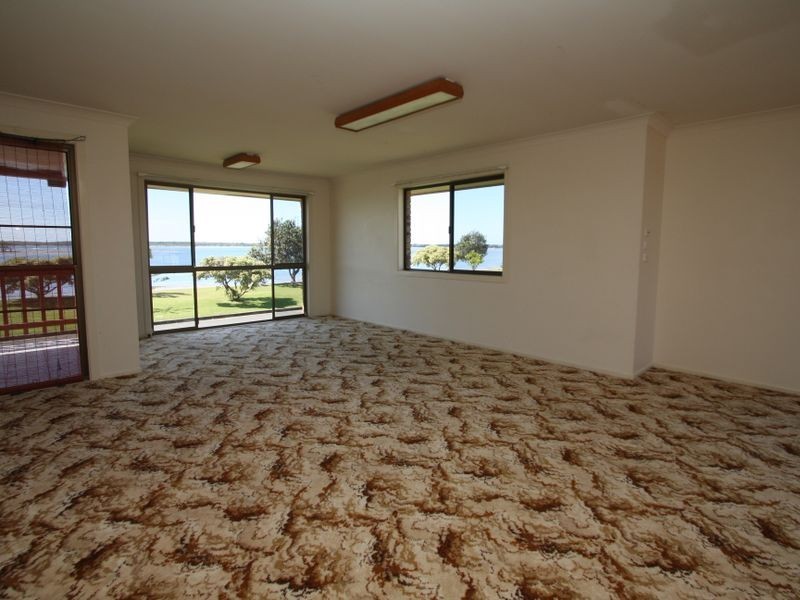 28 James Cook Esplanade, Hollywell QLD 4216