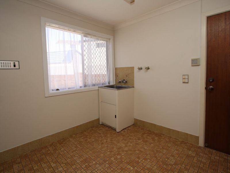 28 James Cook Esplanade, Hollywell QLD 4216