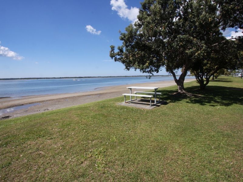 28 James Cook Esplanade, Hollywell QLD 4216