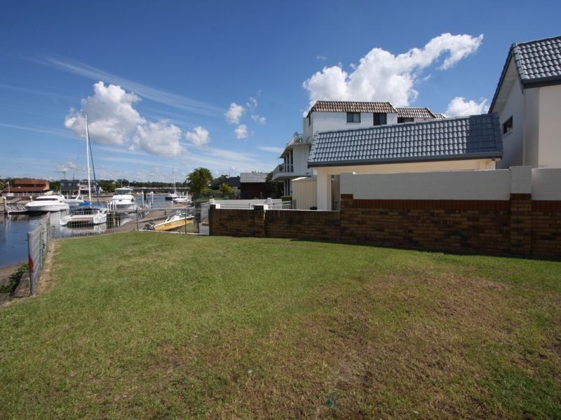 28 James Cook Esplanade, Hollywell QLD 4216