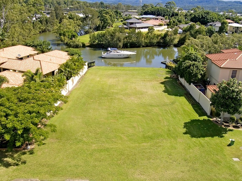 3149 Riverleigh Drive, Hope Island QLD 4212