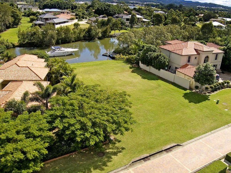 3149 Riverleigh Drive, Hope Island QLD 4212