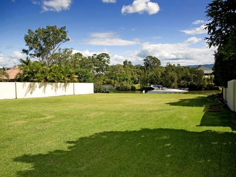 3149 Riverleigh Drive, Hope Island QLD 4212