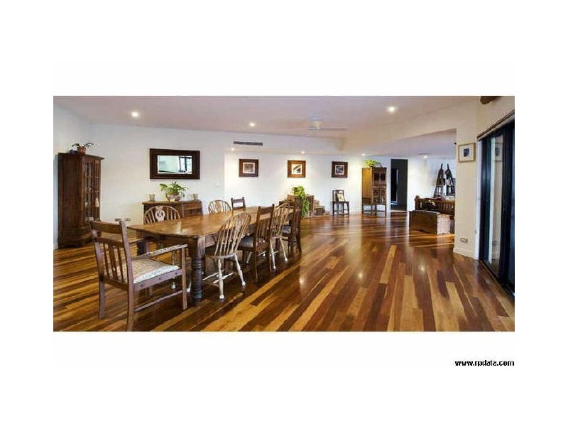 4 Sapphire Street, Hollywell QLD 4216