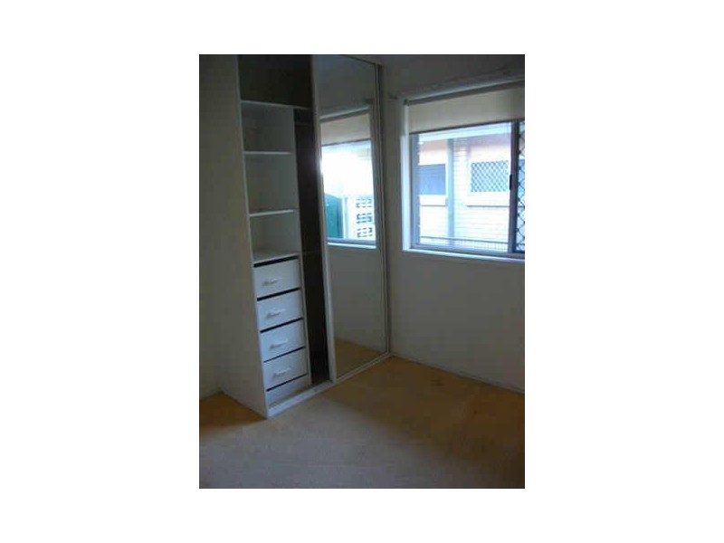 27 Killowill Street, Paradise Point QLD 4216