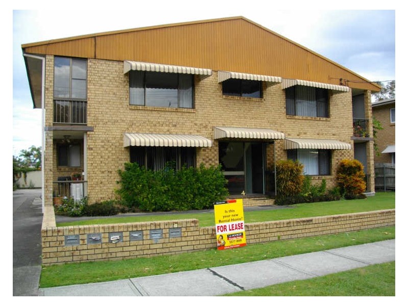 1/4 Milton Avenue, Paradise Point QLD 4216