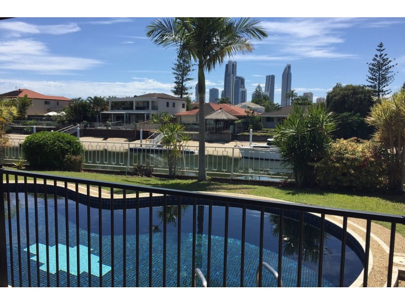 61 Gibraltar Drive, Isle Of Capri QLD 4217