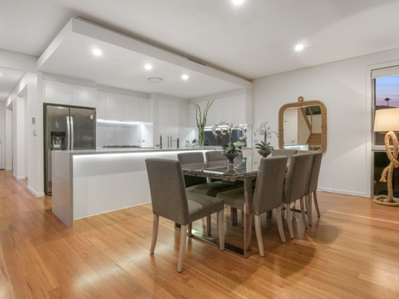 66 North View Street, Hope Island QLD 4212