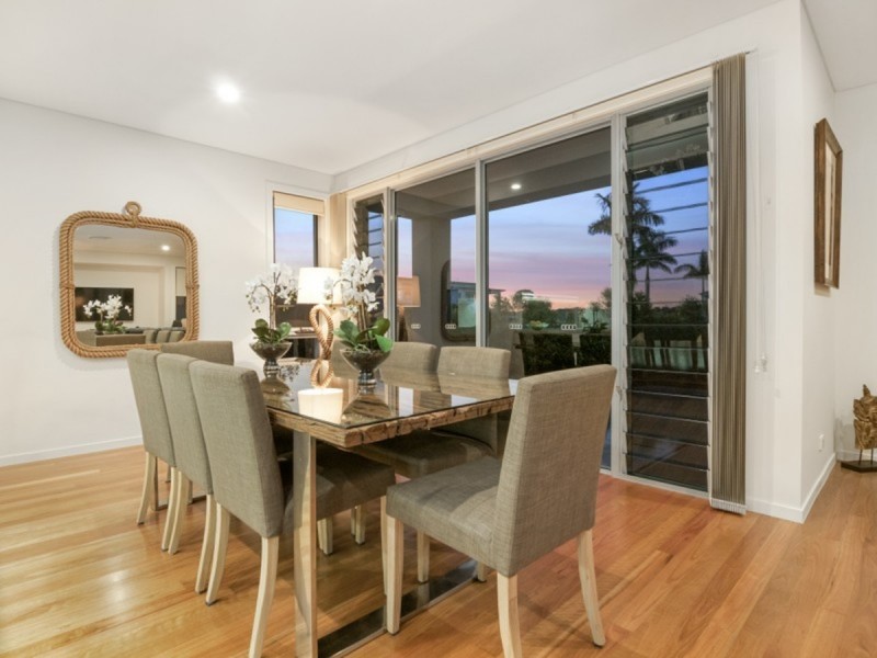 66 North View Street, Hope Island QLD 4212