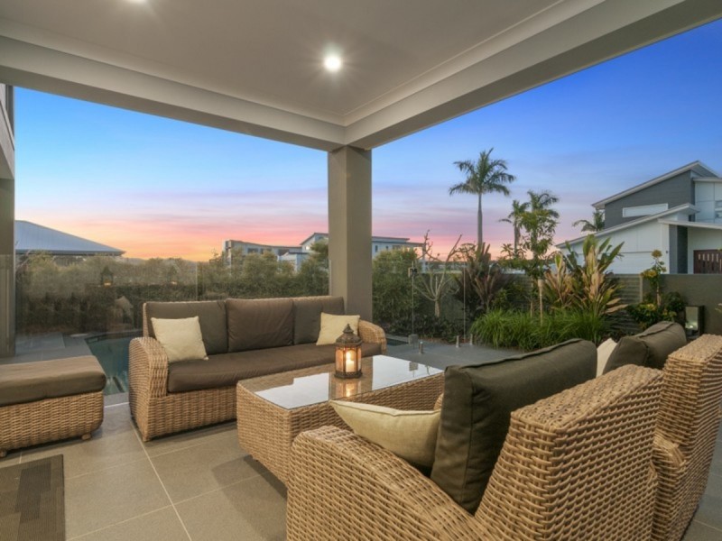 66 North View Street, Hope Island QLD 4212