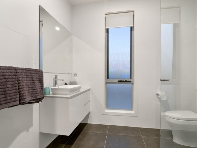 66 North View Street, Hope Island QLD 4212