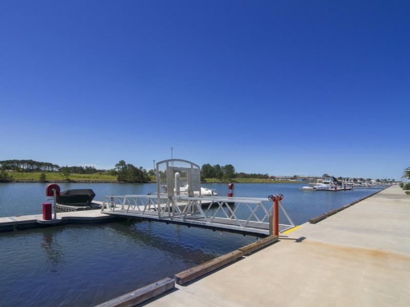 66 North View Street, Hope Island QLD 4212