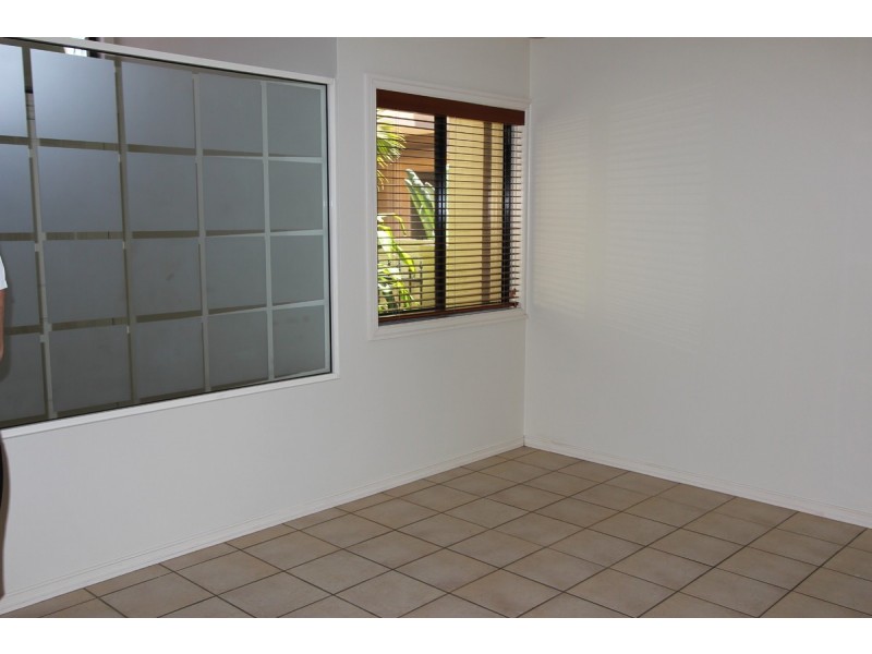 29 Ballybunyon Crescent, Hope Island QLD 4212