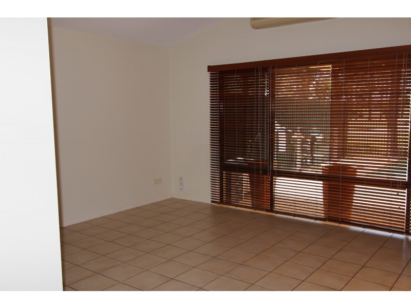 29 Ballybunyon Crescent, Hope Island QLD 4212